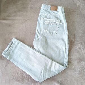 American Eagle Mom Jeans